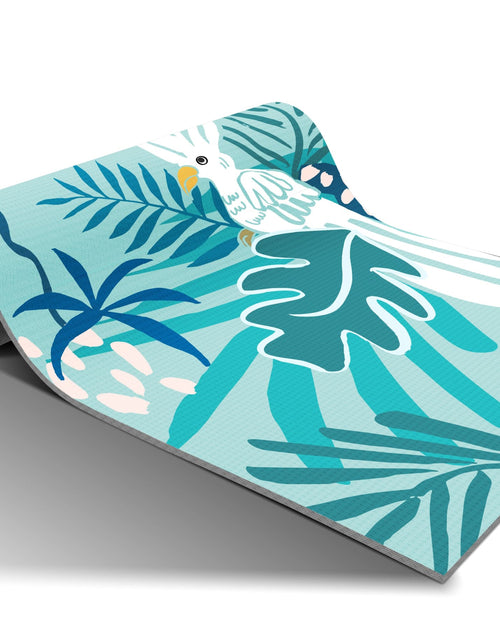 Load image into Gallery viewer, Dora Cacadus Trekk Travel Yoga Mat by Yune Yoga
