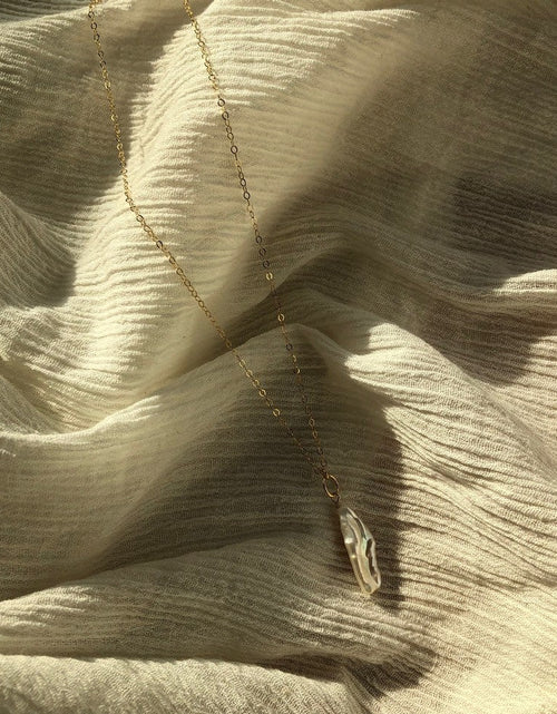 Load image into Gallery viewer, Hanalei Necklace by Urth and Sea
