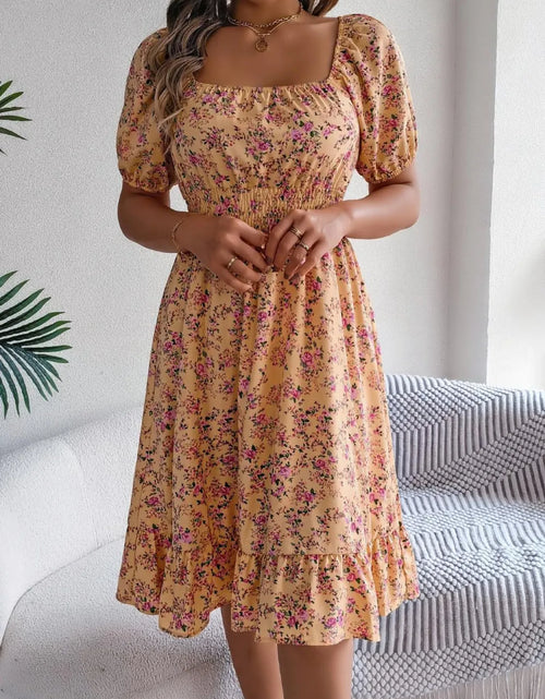 Load image into Gallery viewer, Ruffled Hem Floral Puff Sleeve Dress
