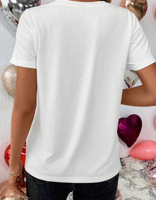 Load image into Gallery viewer, XOXO Lip Graphic Round Neck T-Shirt
