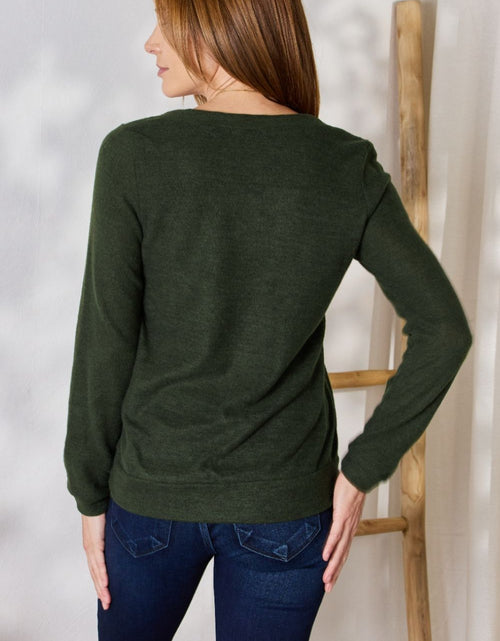 Load image into Gallery viewer, Hailey &amp; Co Full Size Colorblock V-Neck Blouse
