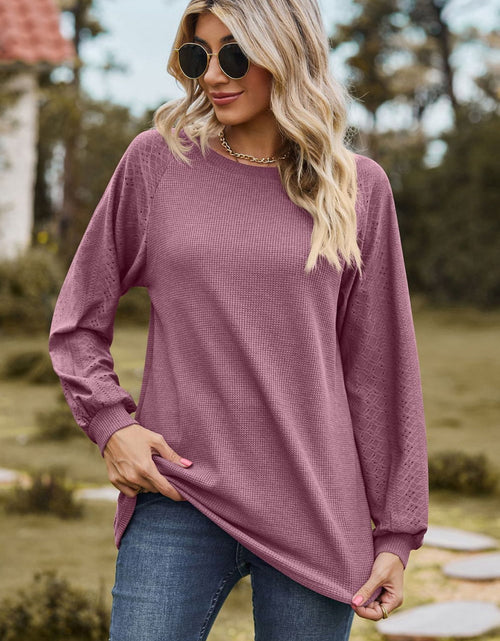 Load image into Gallery viewer, Round Neck Raglan Sleeve Sweatshirt
