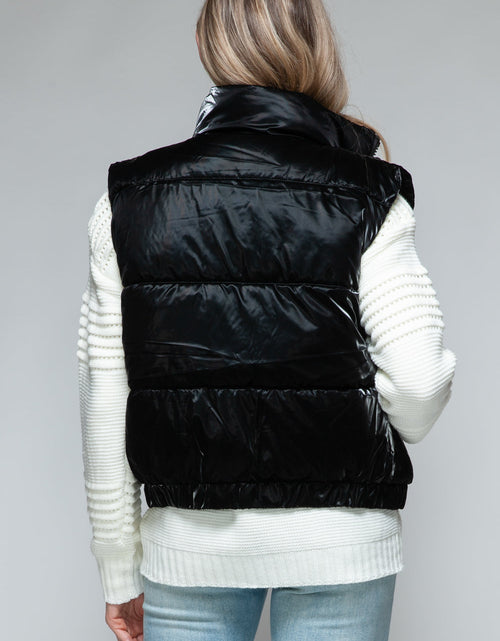 Load image into Gallery viewer, Snobbish Fine Fur Lining Quilted Vest
