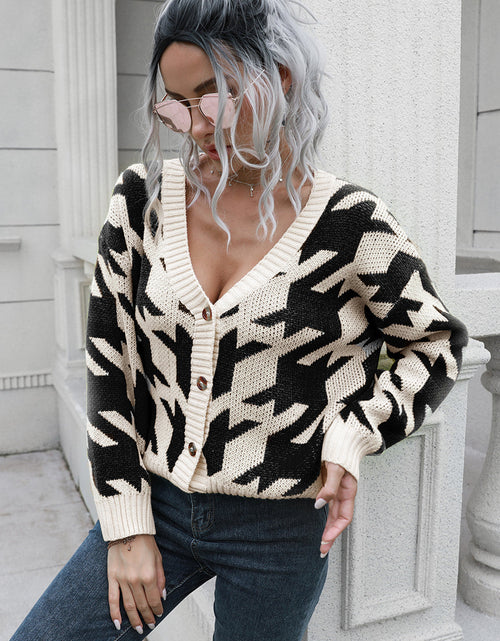 Load image into Gallery viewer, Houndstooth Button Down Cardigan
