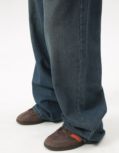 Load image into Gallery viewer, Men's Mid Rise Straight Leg Jeans
