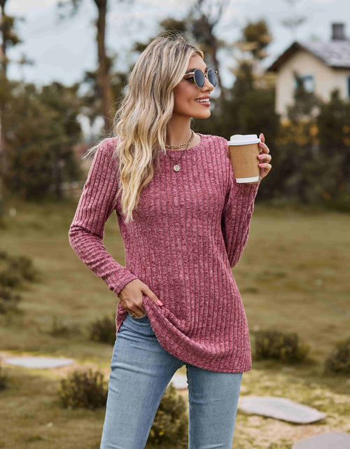 Load image into Gallery viewer, Ribbed Round Neck Long Sleeve Tee
