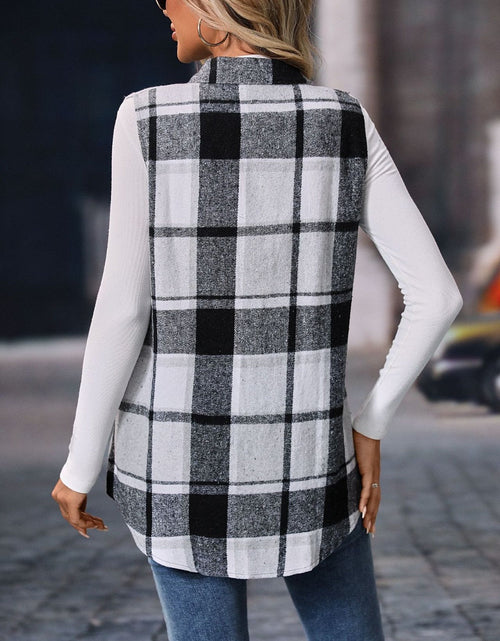 Load image into Gallery viewer, Plaid Button Up Vest Coat
