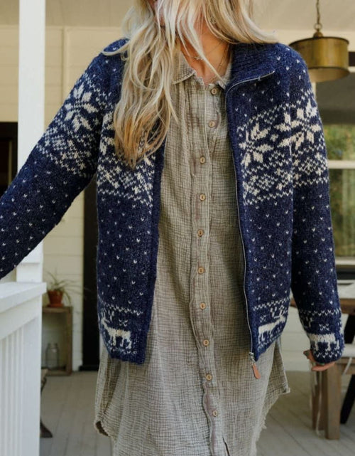 Load image into Gallery viewer, Zip Up Long Sleeve Cardigan
