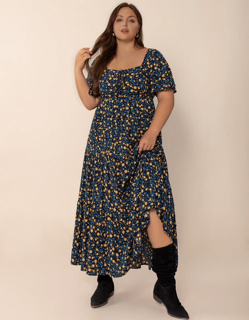 Load image into Gallery viewer, Plus Size Printed Short Sleeve Slit Tiered Maxi Dress
