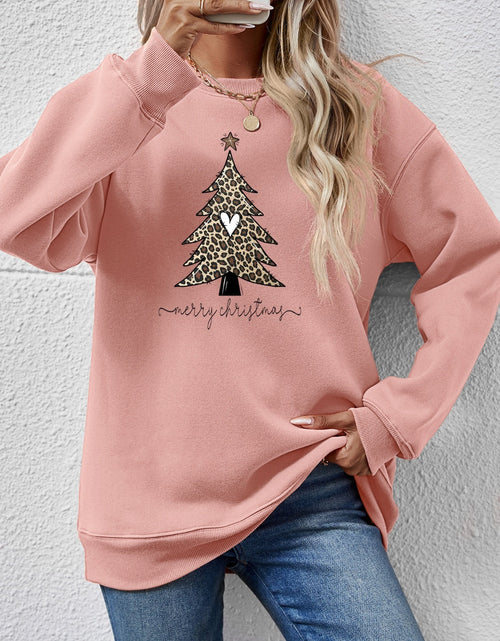 Load image into Gallery viewer, Christmas Tree Graphic Long Sleeve Sweatshirt
