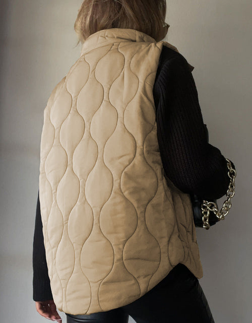 Load image into Gallery viewer, Collared Neck Vest with Pockets

