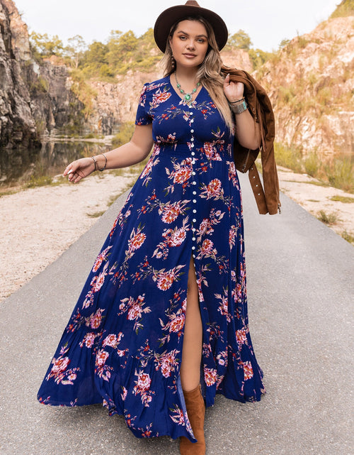 Load image into Gallery viewer, Plus Size V-Neck Maxi Dress
