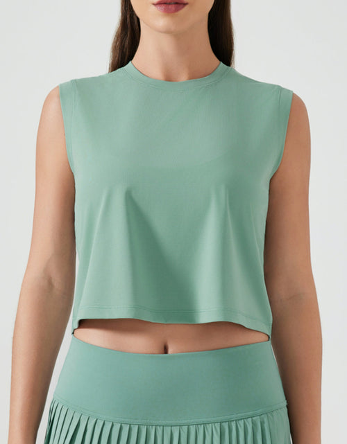 Load image into Gallery viewer, Millennia Round Neck Cropped Active Tank
