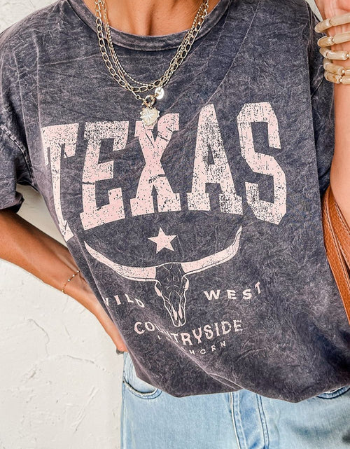 Load image into Gallery viewer, TEXAS Steer Head Graphic Mineral Wash Oversized T-Shirt
