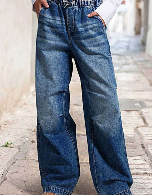 Load image into Gallery viewer, Drawstring Waist Wide Leg Shirred Jeans
