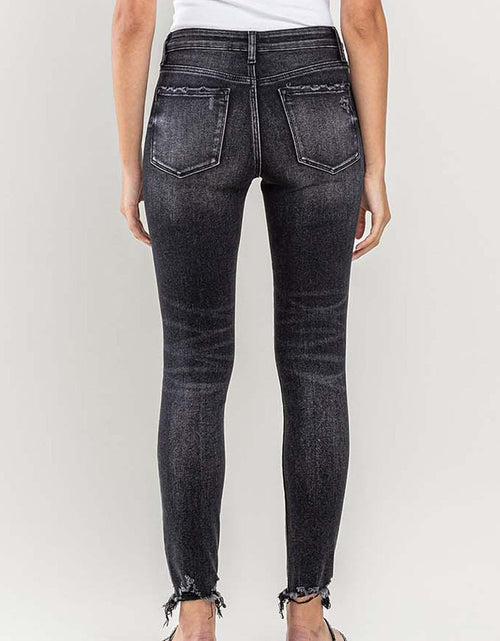 Load image into Gallery viewer, Lovervet Raw Hem Cropped Skinny Jeans
