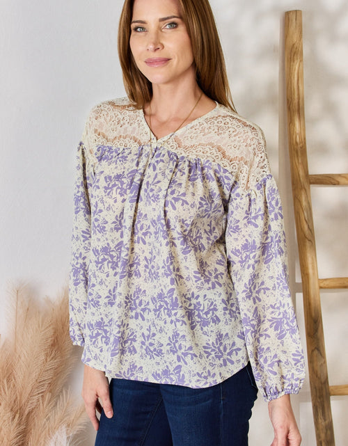 Load image into Gallery viewer, Hailey &amp; Co Full Size Lace Detail Printed Blouse

