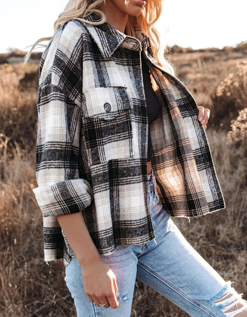 Load image into Gallery viewer, Pocketed Plaid Button Down Long Sleeve Shacket
