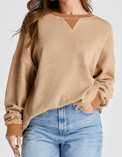 Load image into Gallery viewer, Waffle-Knit Long Sleeve Sweatshirt

