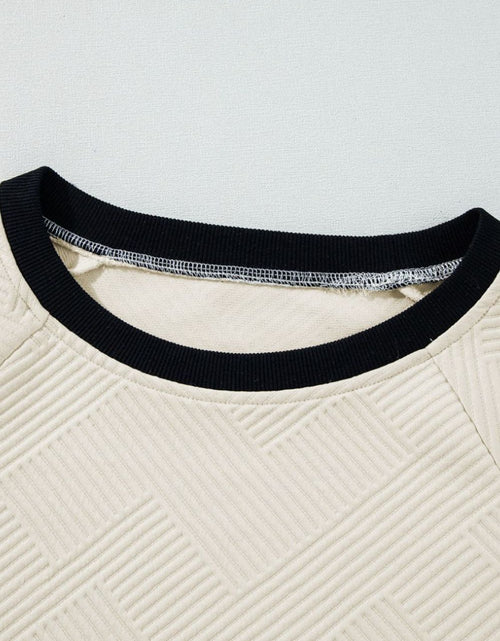 Load image into Gallery viewer, Texture Contrast Long Sleeve Sweatshirt
