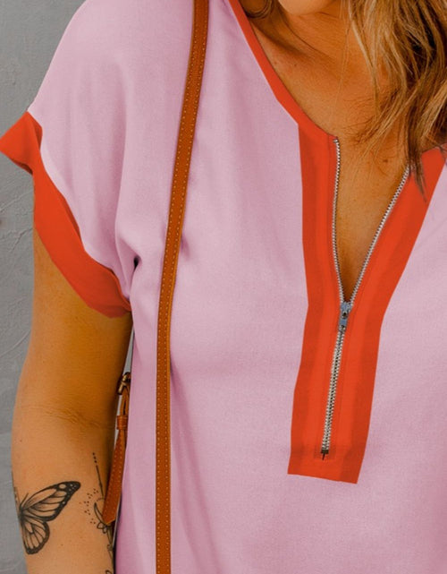 Load image into Gallery viewer, Contrast Half Zip Short Sleeve Top
