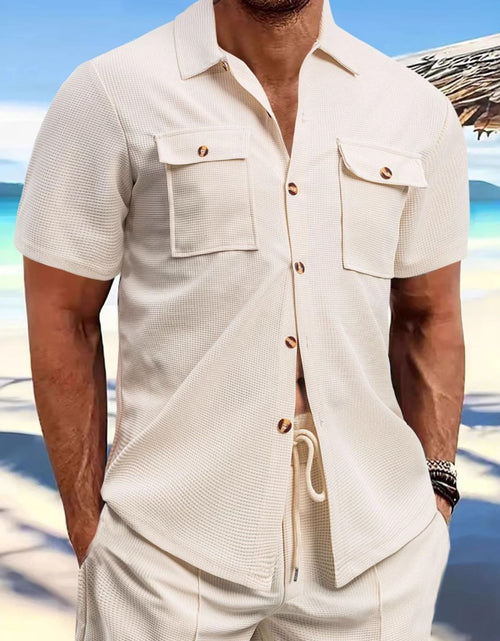 Load image into Gallery viewer, Men's Full Size Button Down Short Sleeve Shirt Plus Size
