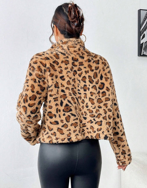 Load image into Gallery viewer, Fuzzy Turtleneck Leopard Zip Up Jacket
