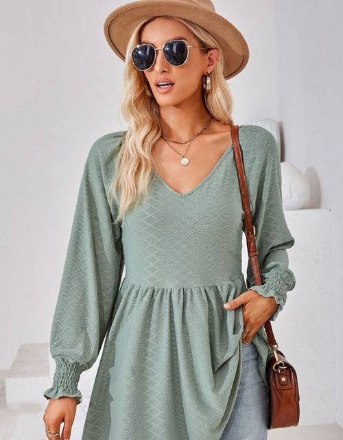 Load image into Gallery viewer, V-Neck Lantern Sleeve Blouse
