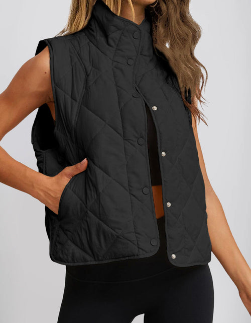 Load image into Gallery viewer, Snap Down Texture Vest Coat with Pockets
