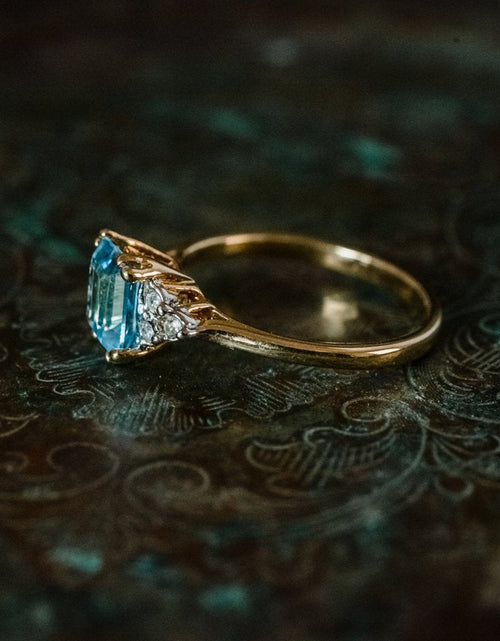 Load image into Gallery viewer, Vintage Ring Clear Austrian Crystals 18k Yellow Gold Electroplated Womens Birthstone Made in USA by PVD Vintage Jewelry
