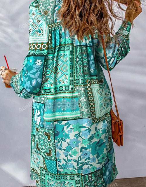 Load image into Gallery viewer, Printed Button Up Long Sleeve Cardigan
