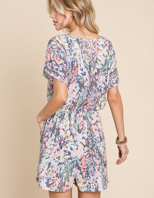 Load image into Gallery viewer, BOMBOM Printed Short Sleeve Drawstring Romper
