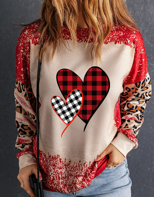 Load image into Gallery viewer, Heart Leopard Round Neck Sweatshirt
