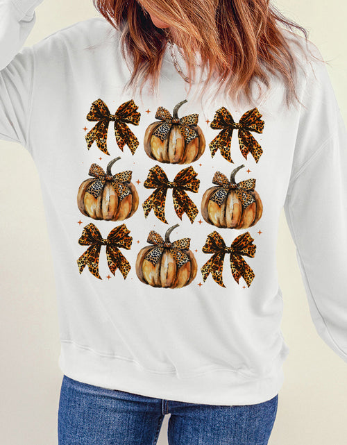 Load image into Gallery viewer, Pumpkin &amp; Bow Graphic Long Sleeve Sweatshirt
