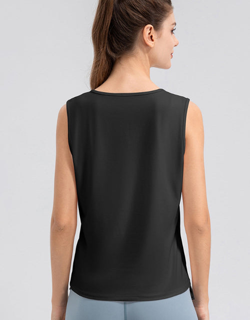 Load image into Gallery viewer, Notched Wide Strap Active Tank
