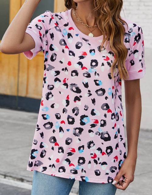 Load image into Gallery viewer, Leopard Round Neck Short Sleeve Tee Shirt
