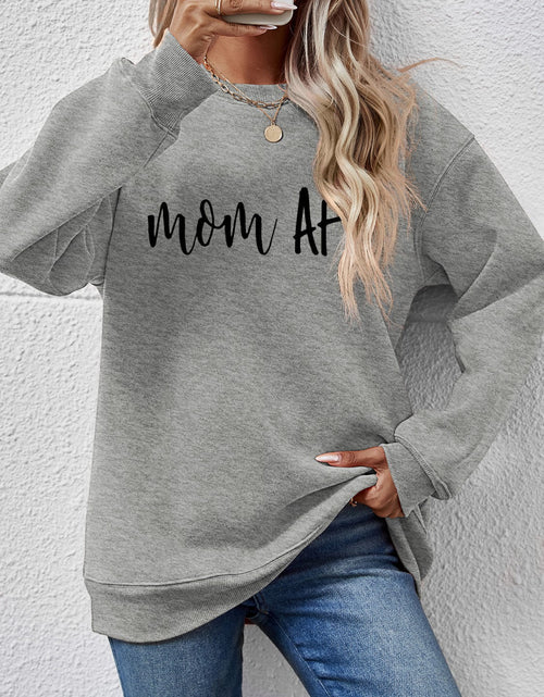 Load image into Gallery viewer, Letter Graphic Dropped Shoulder Sweatshirt
