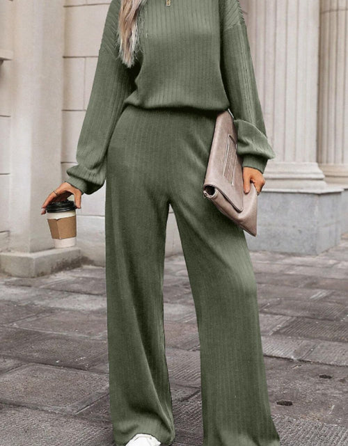 Load image into Gallery viewer, Round Neck Long Sleeve Jumpsuit
