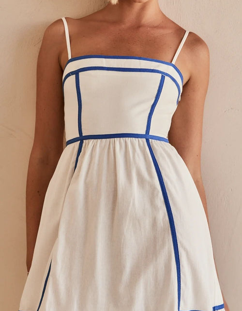Load image into Gallery viewer, Contrast Trim Square Neck Midi Cami Dress
