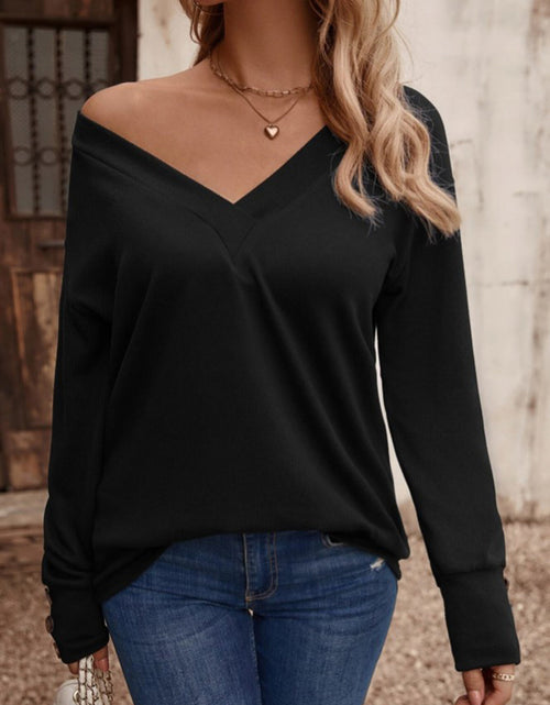 Load image into Gallery viewer, V-Neck Long Sleeve Top
