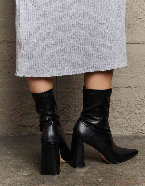 Load image into Gallery viewer, Weeboo Stacy Block Heel Sock Boots
