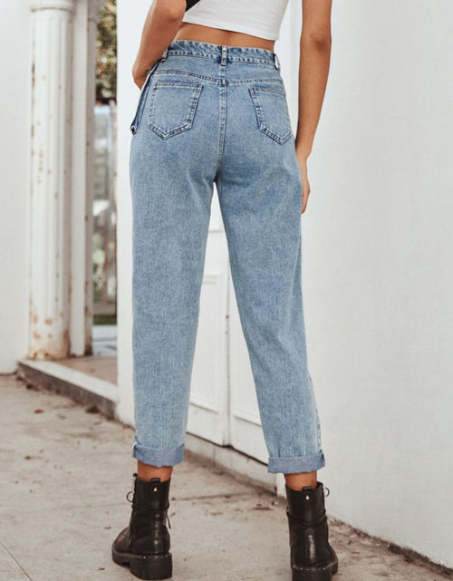 Load image into Gallery viewer, High Waist Straight Leg Jeans
