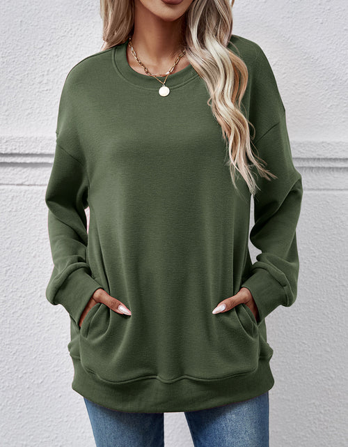 Load image into Gallery viewer, Dropped Shoulder Sweatshirt with Pockets
