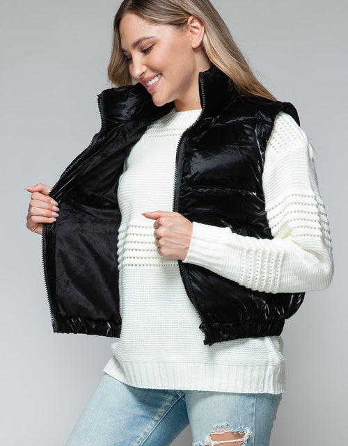Load image into Gallery viewer, Snobbish Fine Fur Lining Quilted Vest
