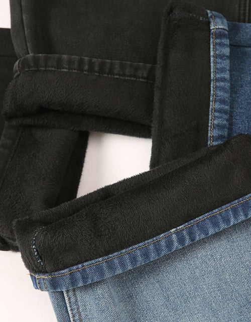 Load image into Gallery viewer, Men's Wide Leg Jeans
