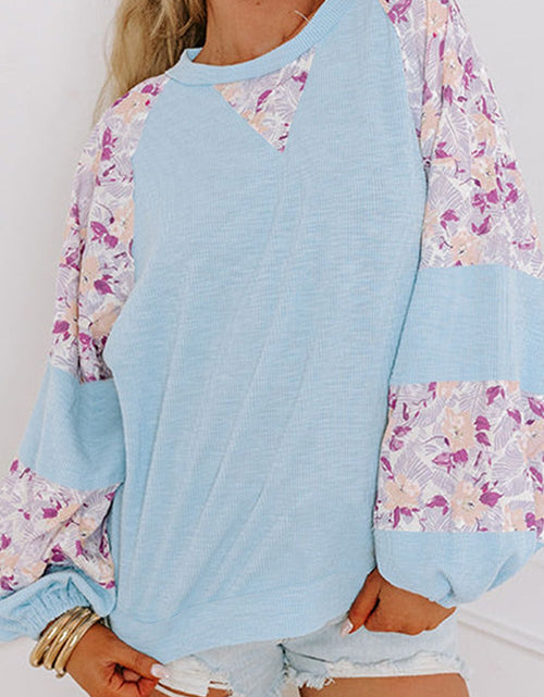 Load image into Gallery viewer, Printed Round Neck Balloon Sleeve Sweatshirt

