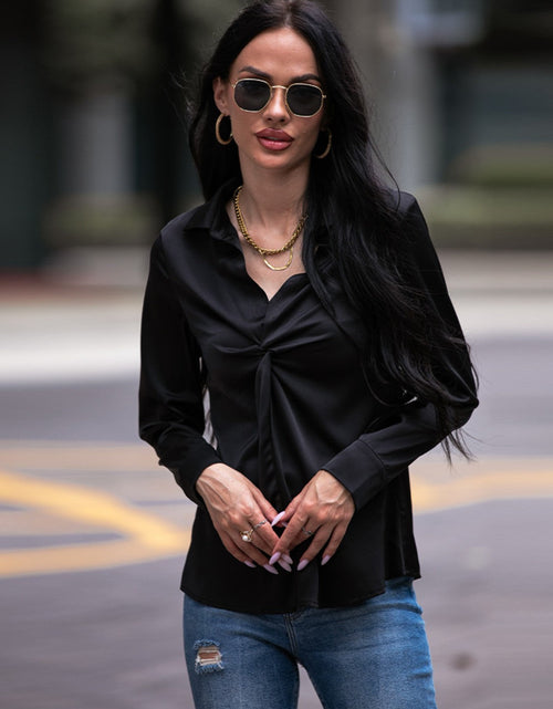 Load image into Gallery viewer, Shiny Twist Front Collared Blouse
