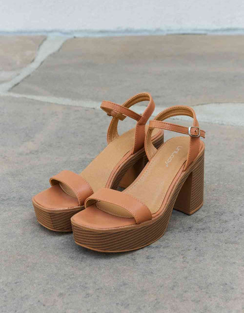 Load image into Gallery viewer, Weeboo Feel It Platform Heel Sandals
