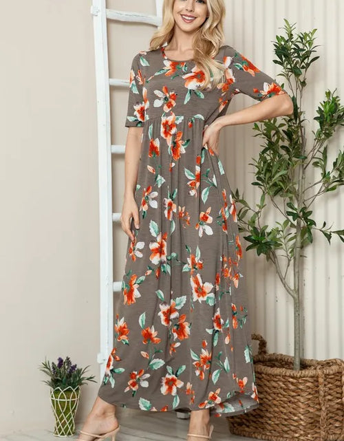Load image into Gallery viewer, BOMBOM Floral Round Neck Short Sleeve Maxi Tee Dress
