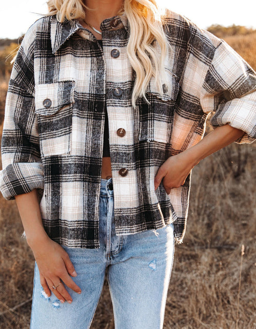 Load image into Gallery viewer, Pocketed Plaid Button Down Long Sleeve Shacket
